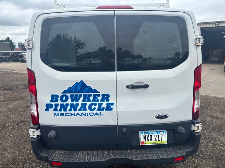 2018-ford-transit-image-13