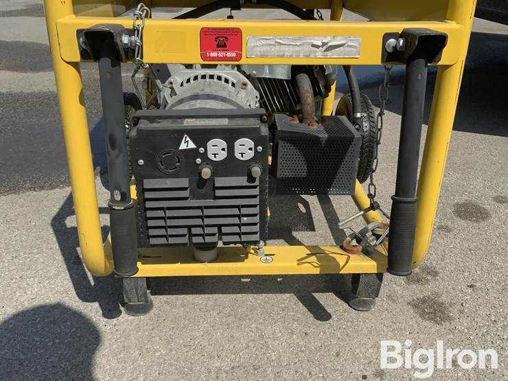 2025-massey-ferguson-730-image-12
