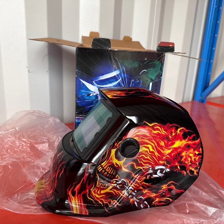 #1479 • Auto darkening welding helmet