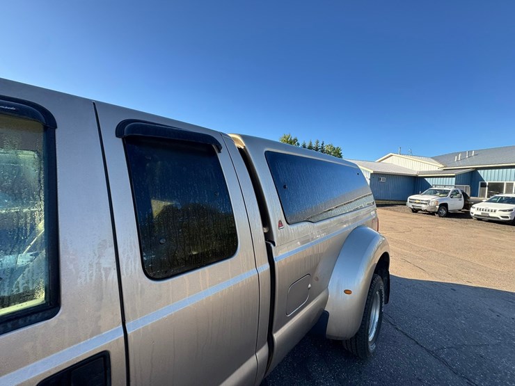 2012-ford-f350-image-13