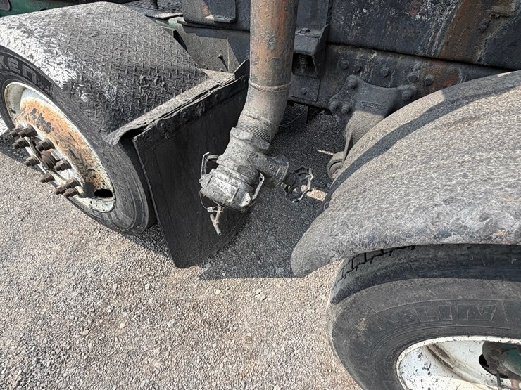 1996-cummins-m11-image-65