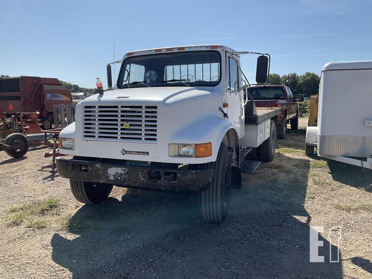 1992-international-4700-image-2