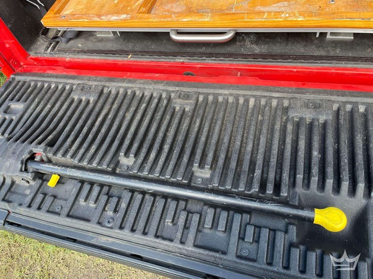 2010-ford-f150-image-30