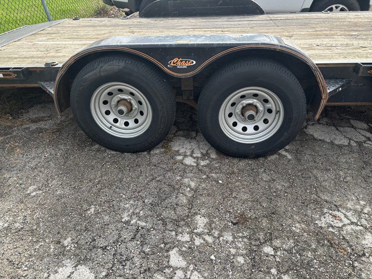 #2336-•-chase-mfg-20'-tandem-axle-utility-trailer-image-43