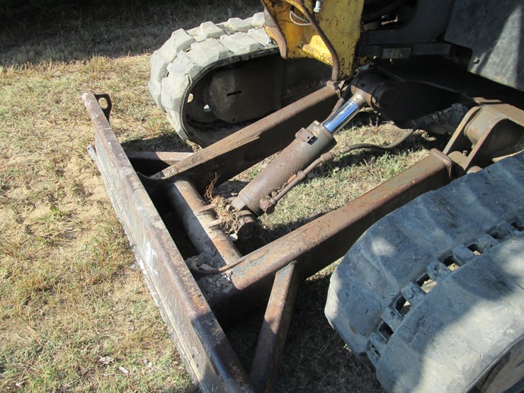 new-holland-e55bx-image-33