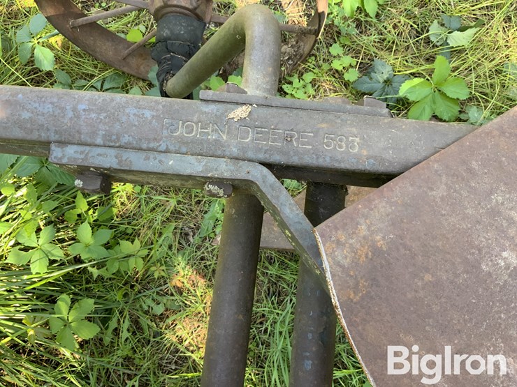 john-deere-2-image-12