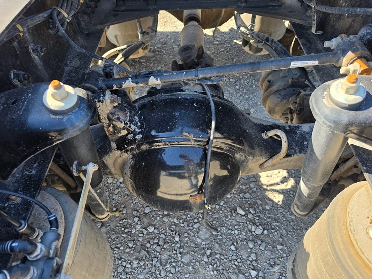 2018-kenworth-t800-image-131