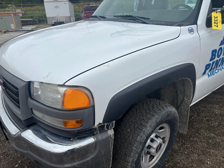 2006-gmc-2500-image-7
