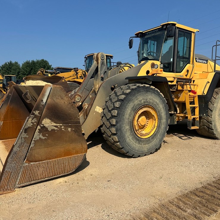 2014 VOLVO L220H