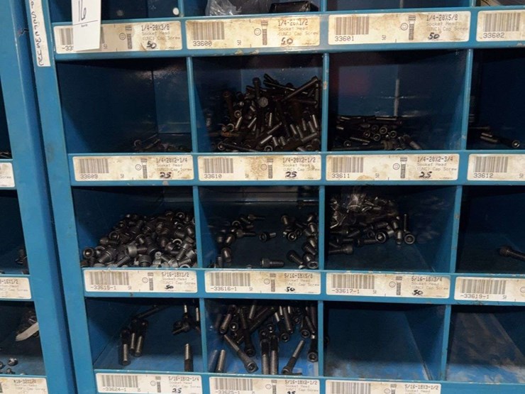 hardware-organizer-8x5-with-8x9-organizer-loaded-with-socket-head-cap-screws-image-4