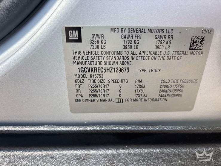 2017-chevrolet-silverado-1500-lt-image-5