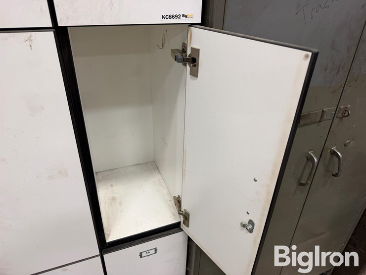 lockers-image-5