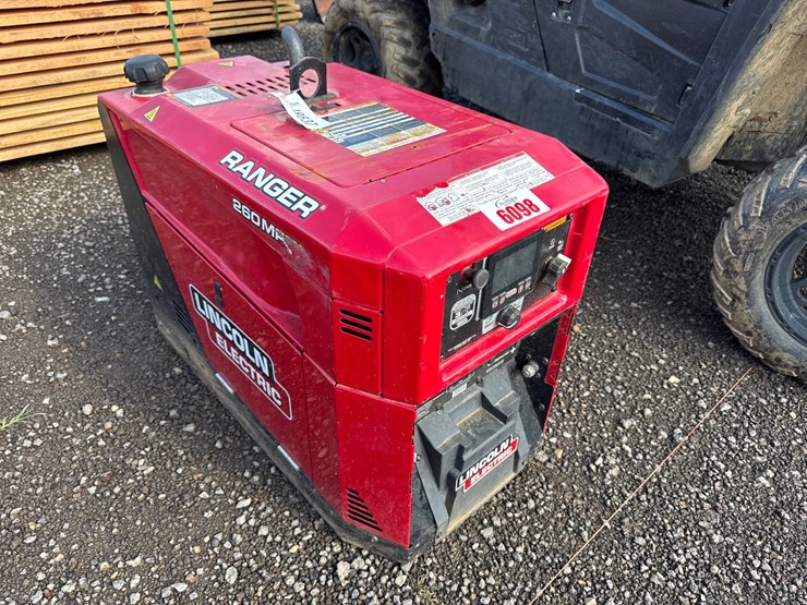 #6098-•-lincoln-electric-260-mpx-ranger-welder-image-1
