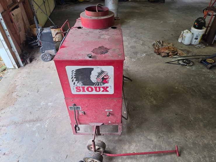 #25273-•-sioux-hot-water-pressure-washer-image-4
