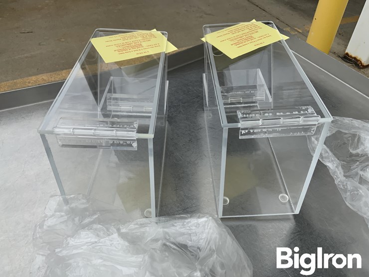 2024-cal-mil-927-n-multi-use-acrylic-sanitary-dispensers-image-4