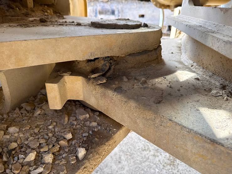2010-caterpillar-980h-image-35
