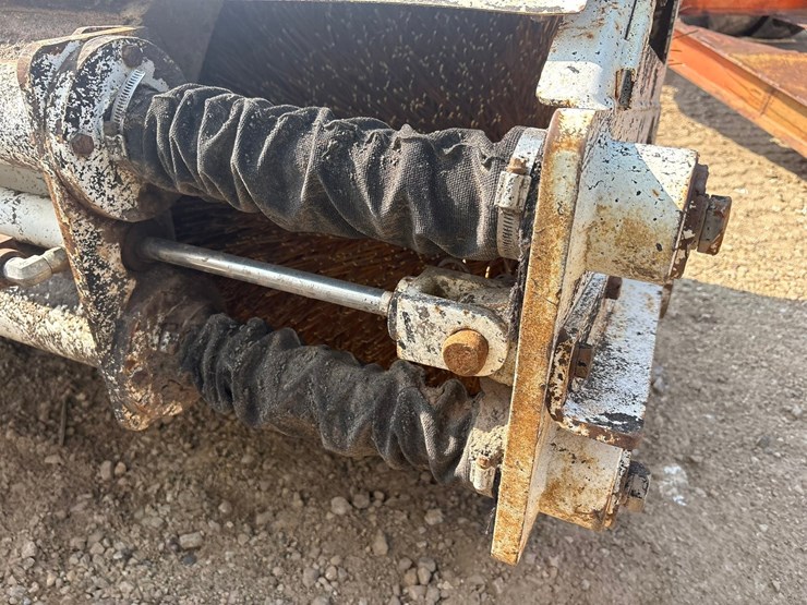2007-roadtec-fb100-image-26