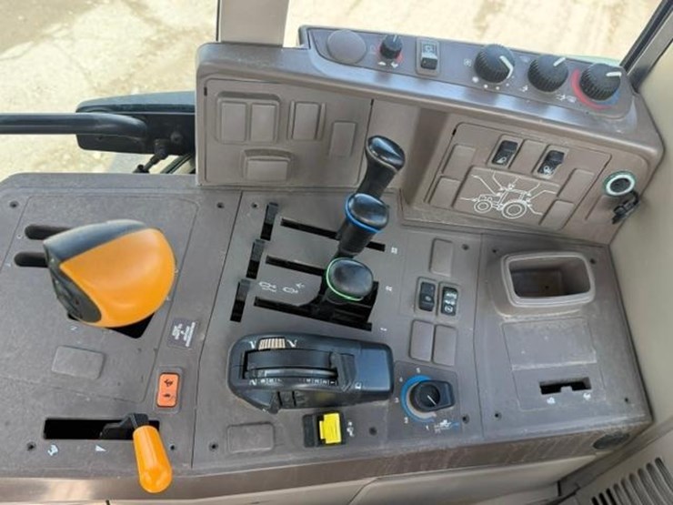 2019-john-deere-6155m-image-14