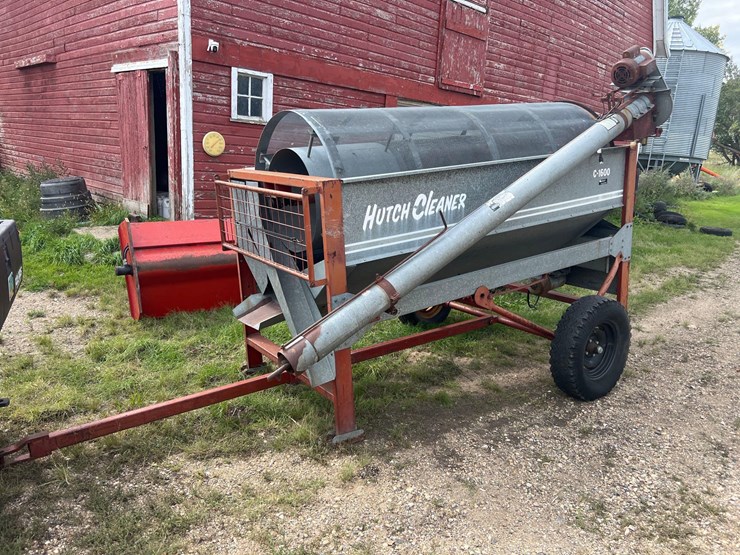 hutch-cleaner-c-1600-grain-cleaner-image-3