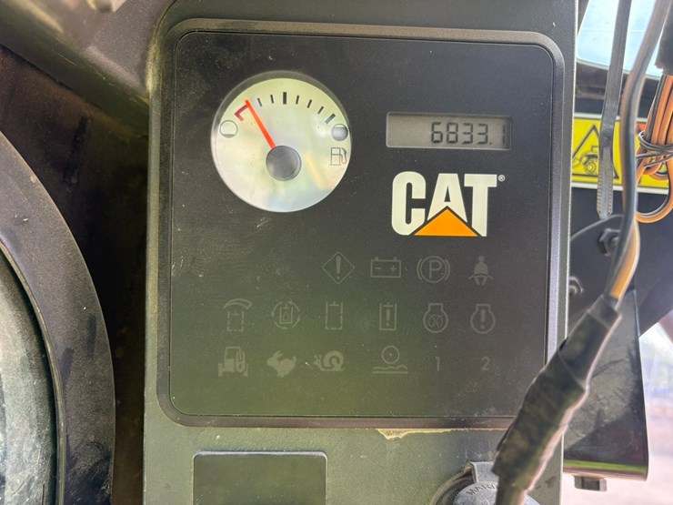 #2480-•-2011-caterplillar-289c-tracked-skid-steer-image-33