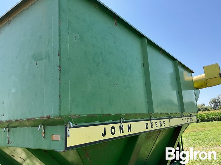 john-deere-1210a-image-16