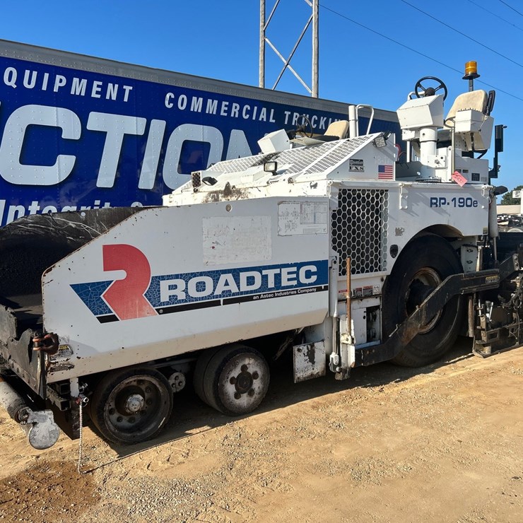 2014 ROADTEC RP190E