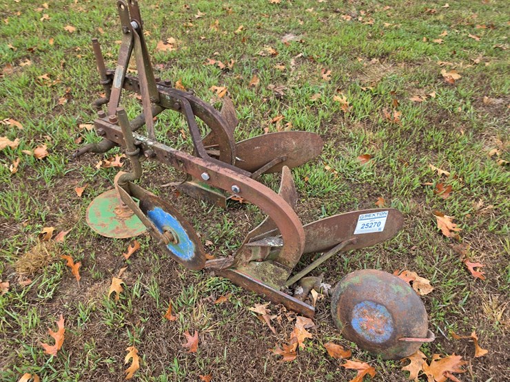 #25270-•-ferguson-2-bottom-plow-image-3