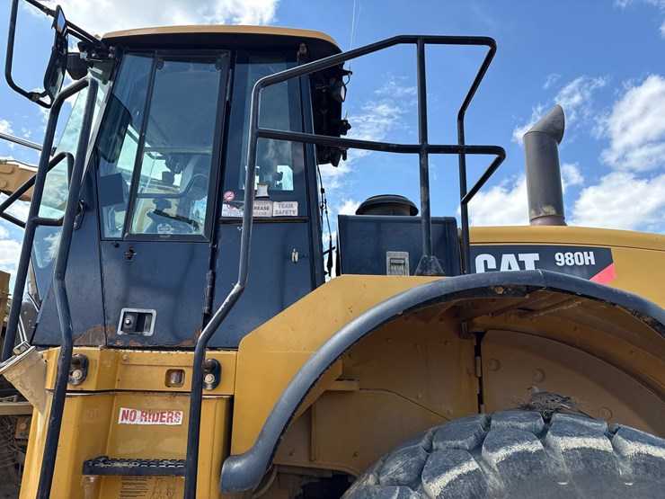 2010-caterpillar-980h-image-39