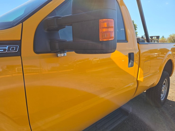 2015-ford-f350-image-23