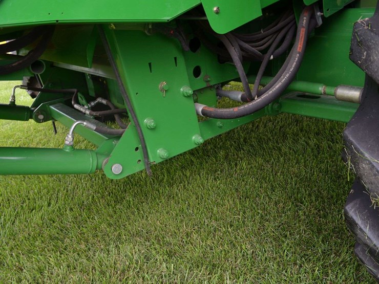 2012-john-deere-s550-image-18