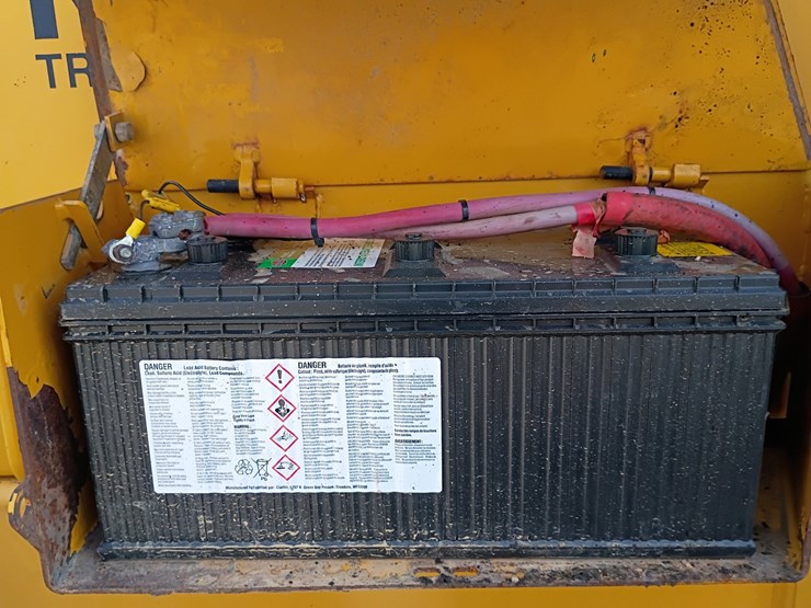 2008-deere-670d-image-65