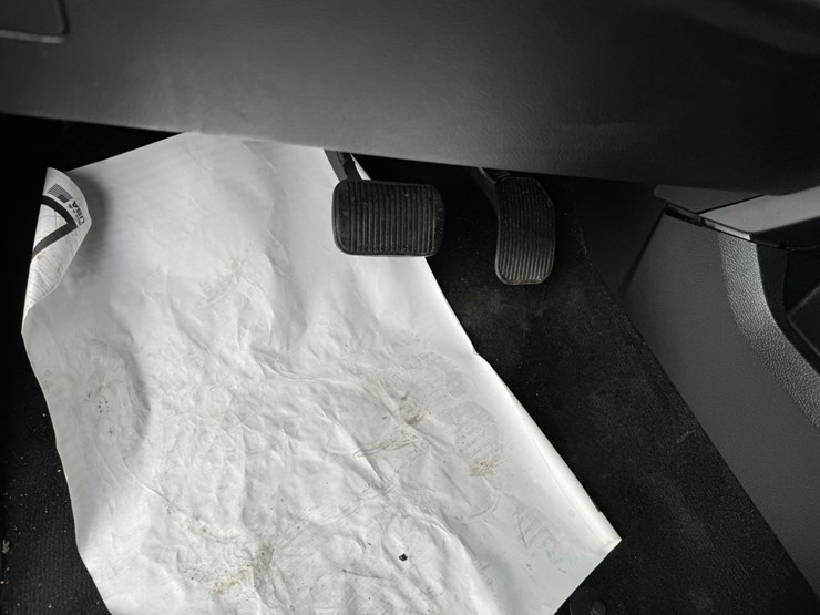 2015-ford-f150-xlt-image-39