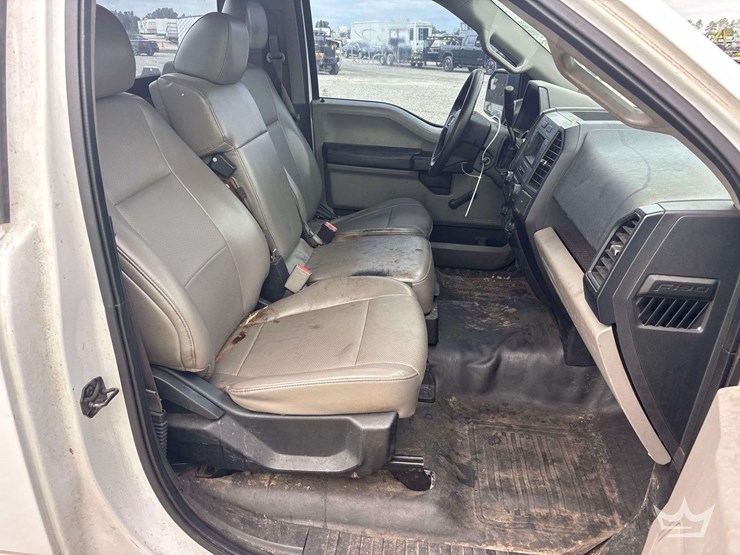 2016-ford-f150-image-17