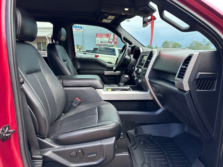 2019-ford-f150-lariat-image-18