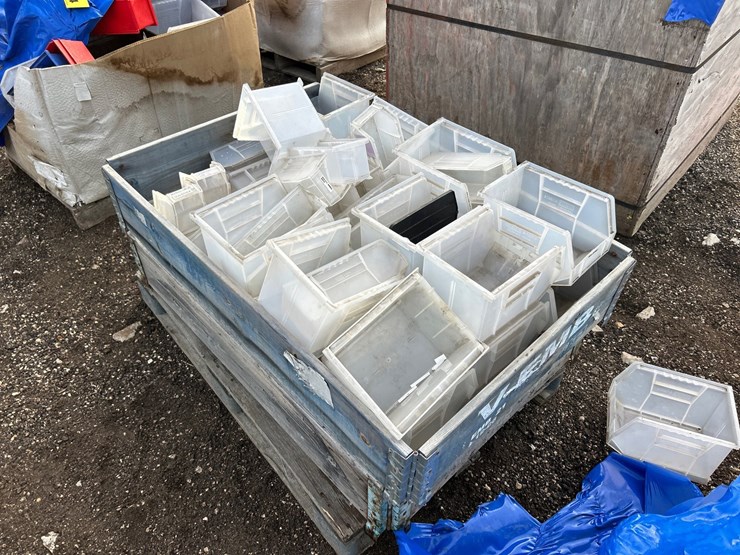 #2743-•-crate-of-clear-tool/hardware-bins-image-2
