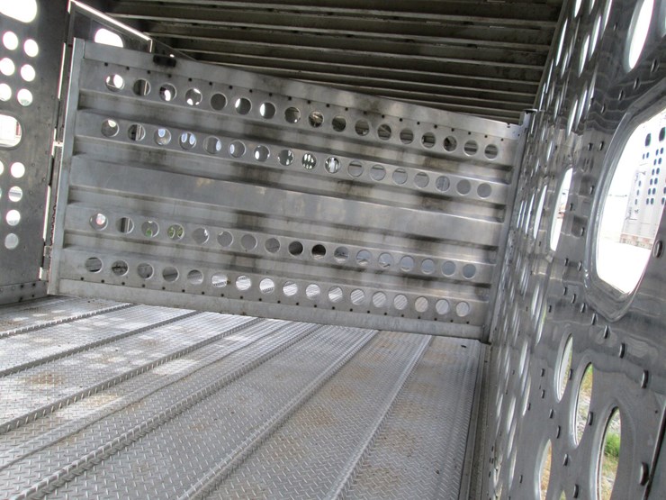#46134-•-2004-merritt-t/a-aluminum-102"-53'-cattle-pot-1mt2n53254ho17038-inv#46134-image-16