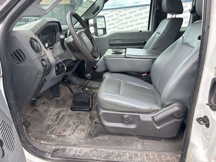 ford-f550-image-11