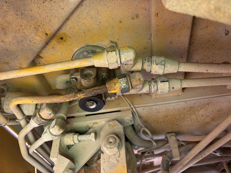 komatsu-wa500-1le-image-66
