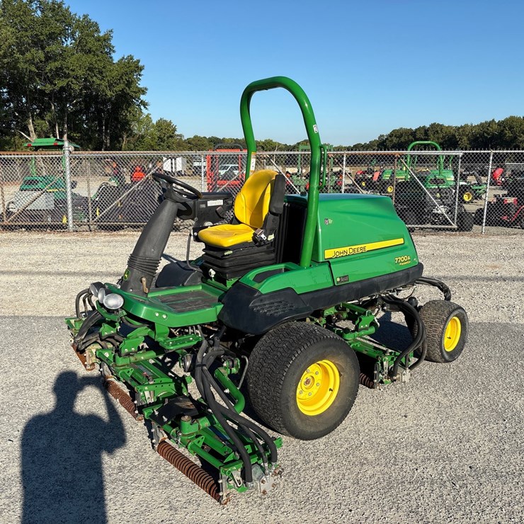 JOHN DEERE 7700A