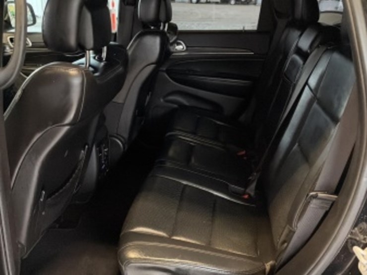2019-jeep-cherokee-image-26