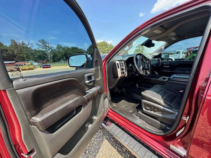 #8731-•-2014-gmc-sierra-pickup-truck-image-9