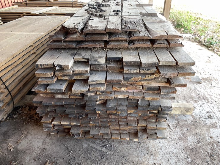 #1654-•-bundle-of-pine-boards-image-4