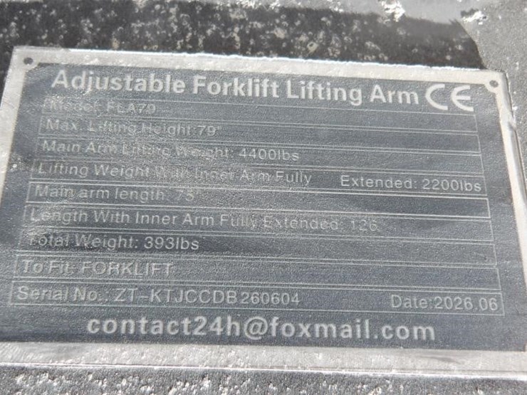 giyi-adjustable-forklift-lifting-arm-image-5