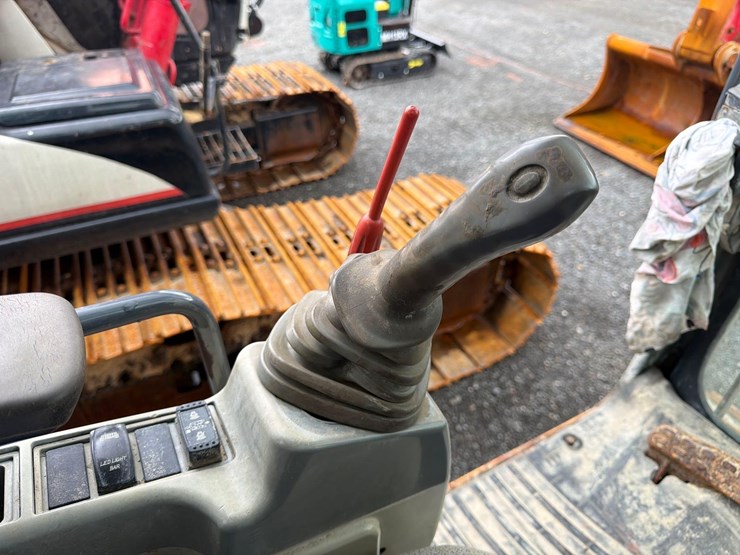 deere-160g-image-30
