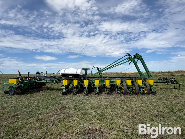 john-deere-1770-image-4