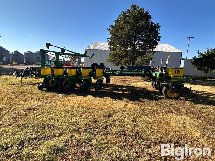 john-deere-1770-image-8