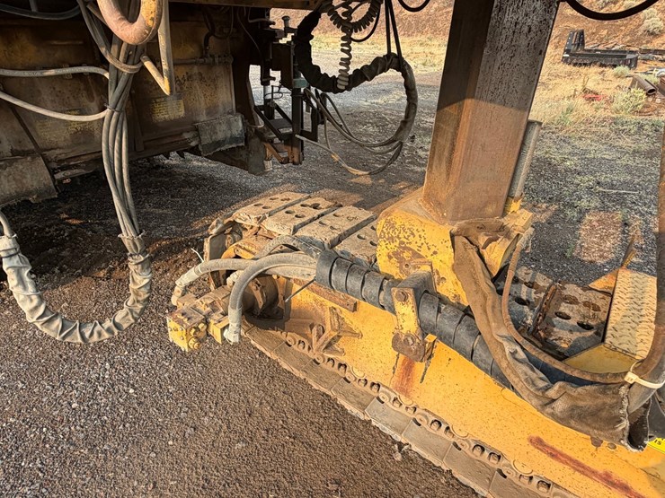 caterpillar-pr-450-image-13
