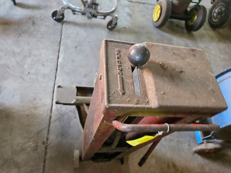 #8770-•-manual-crank-shop-jack-image-10