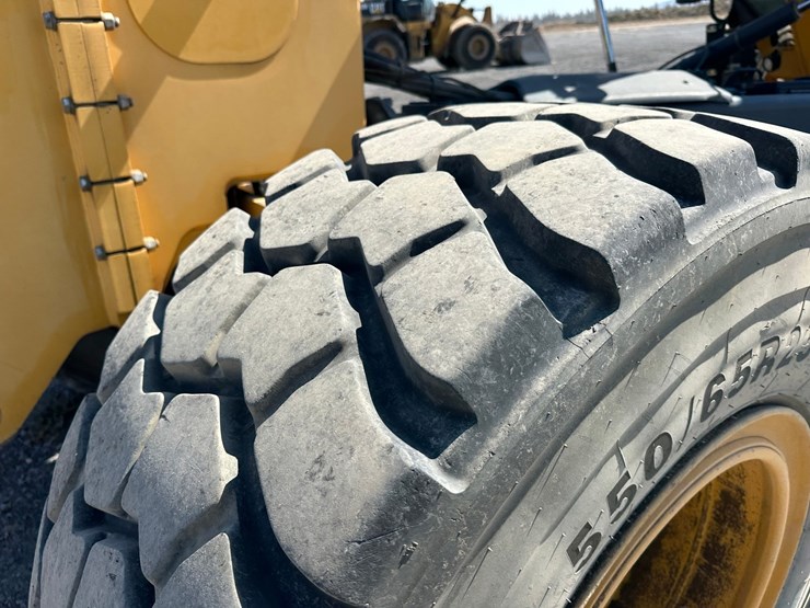 2013-deere-872gp-image-86
