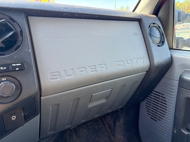 2014-ford-f350-image-60